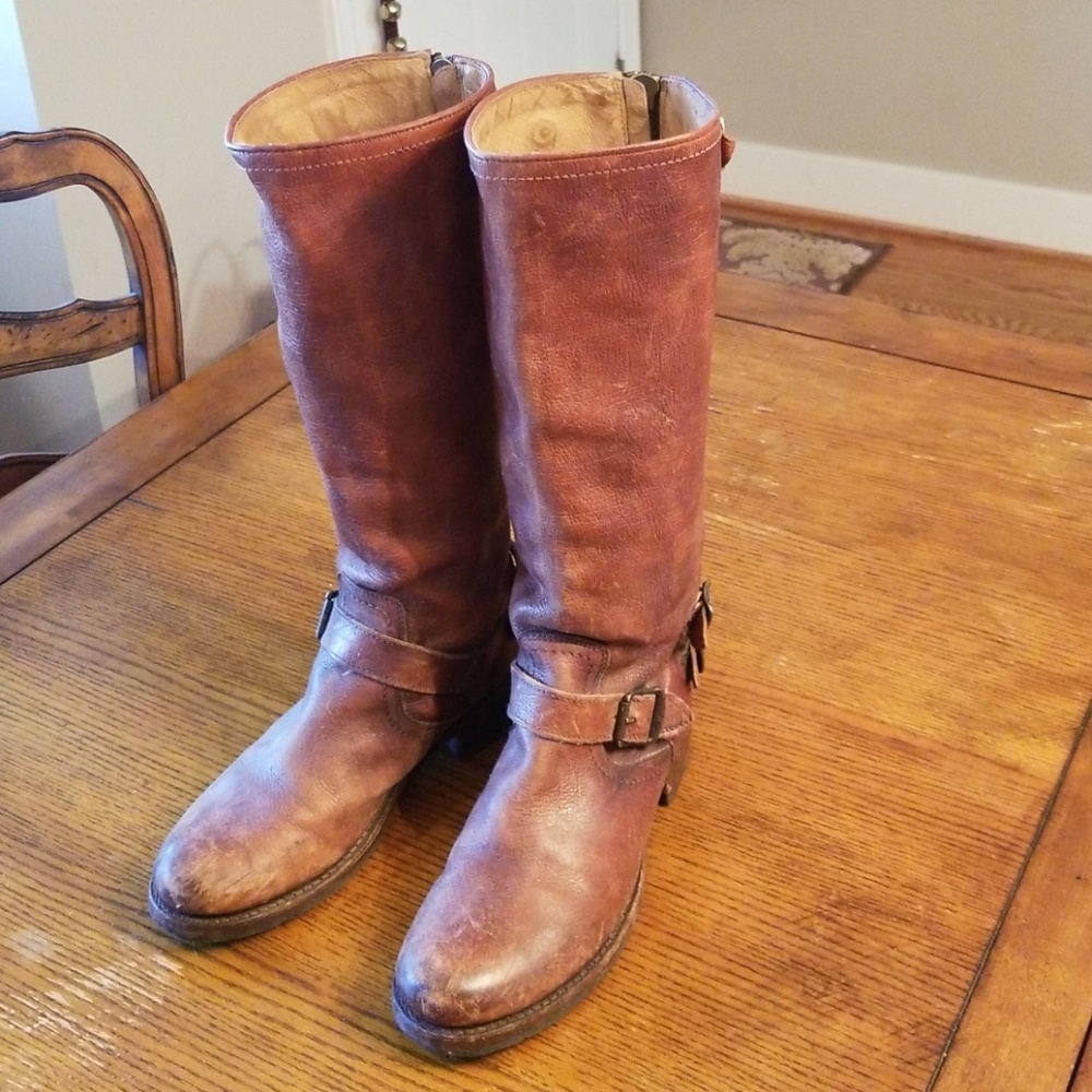 FRYE Veronica Leather Back zip Boots - Size 9.5R